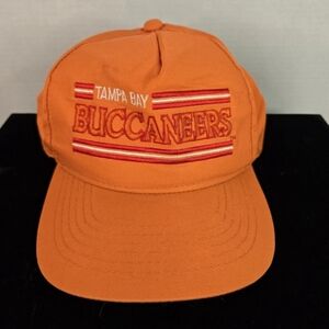 Vintage NFL Drew Pearson Tampa Bay Buccaneers Retro Logo Snapback Hat